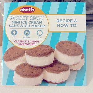 Mini Ice Cream Sandwich Maker. NEVER USED No electricity needed Chef’n SweetSpot